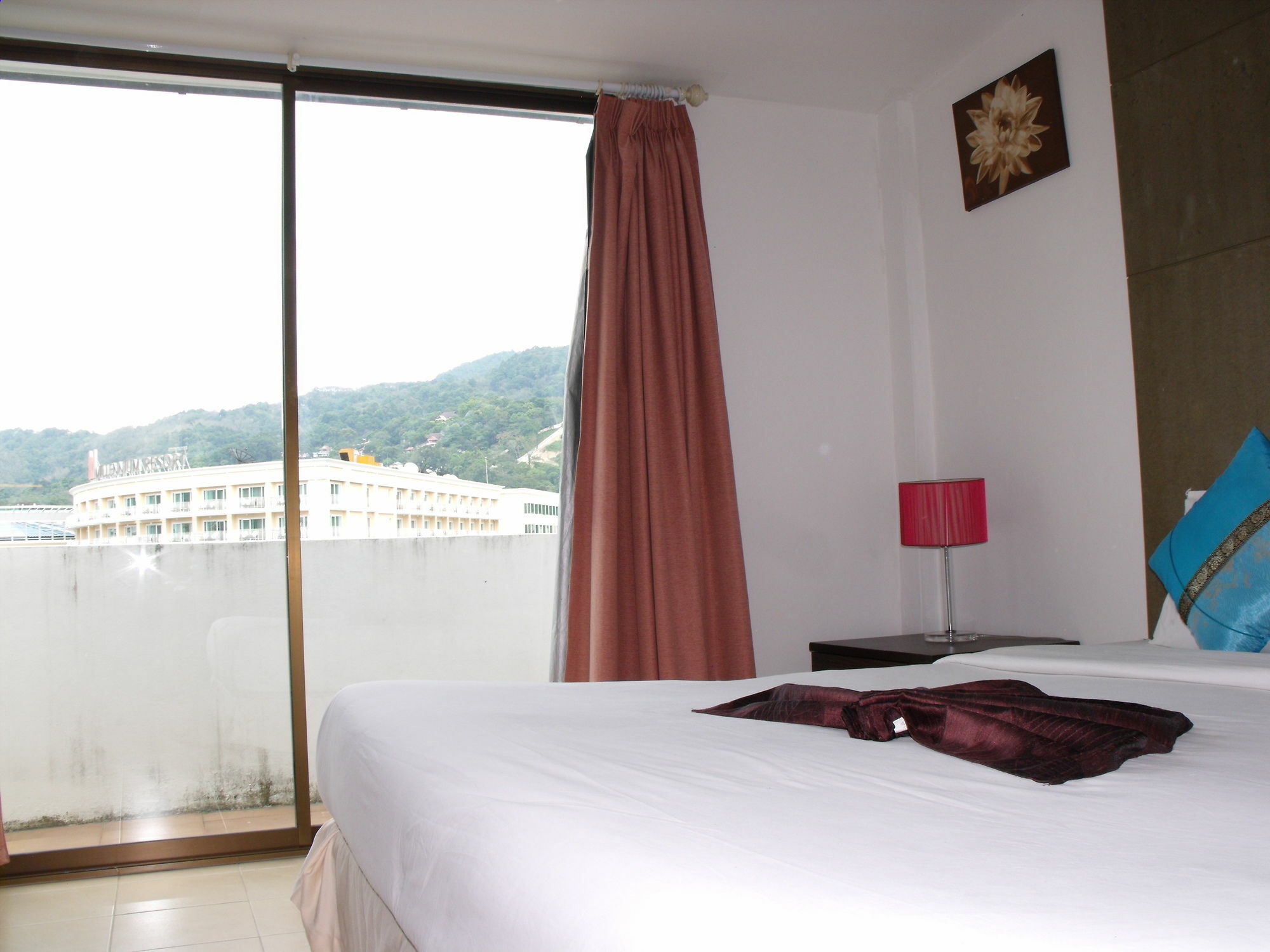Seahorse Phuket 2*
